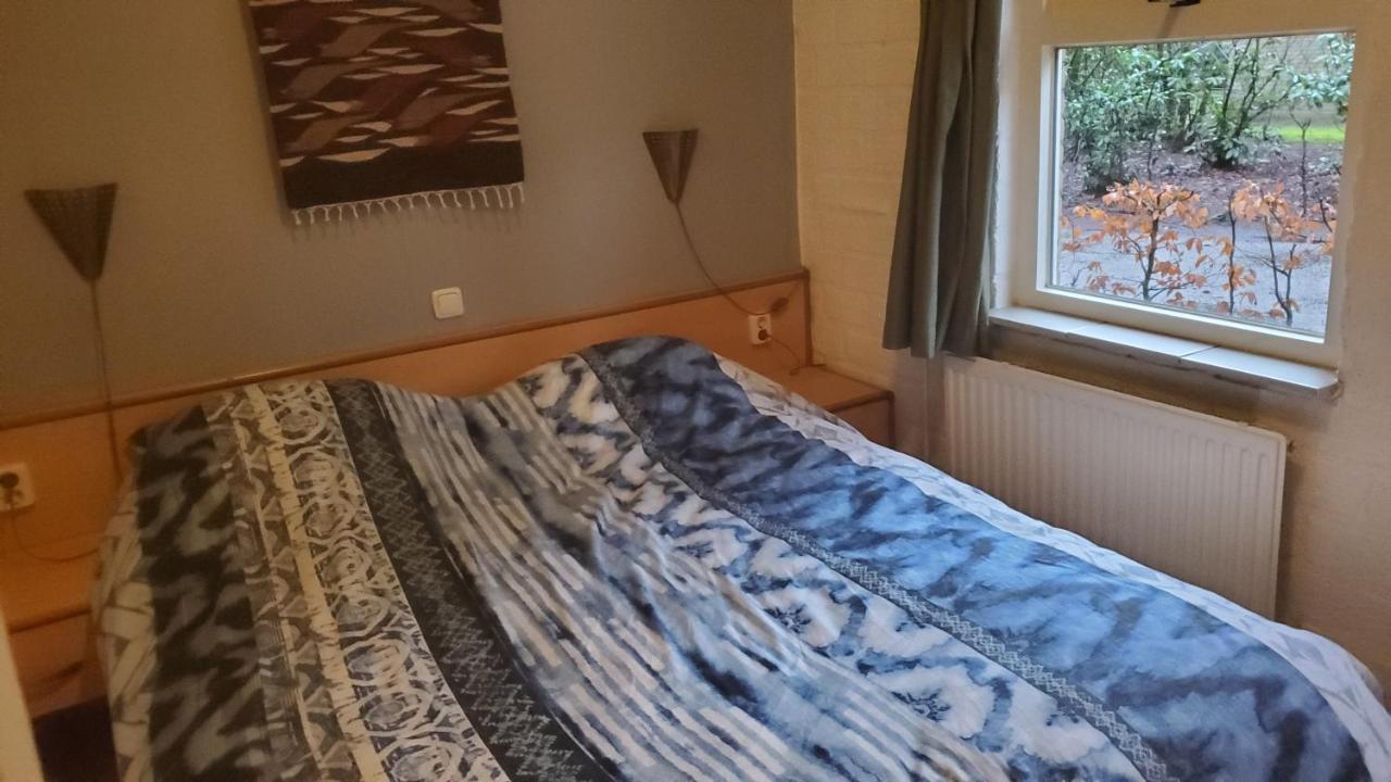 אפ Vakantiebungalow De Schaapskooi מראה חיצוני תמונה